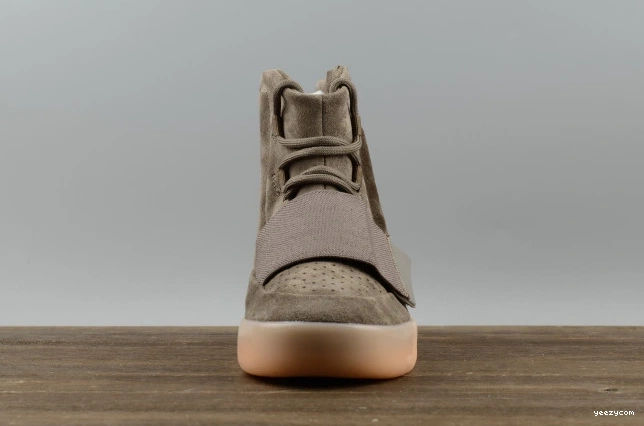 Boost adidas Brown BY2456 750 Light Yeezy 1123